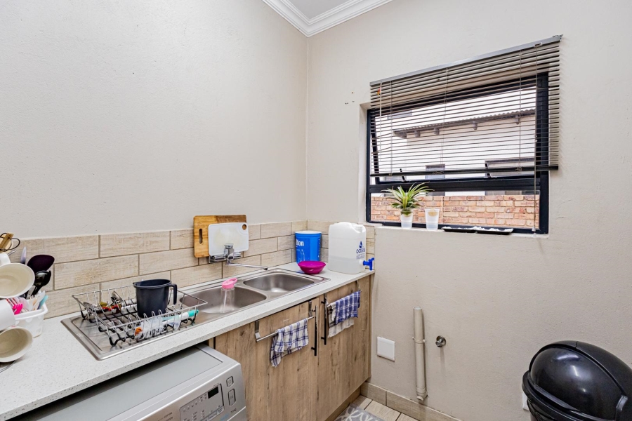 3 Bedroom Property for Sale in Zambezi Manor Lifestyle Estate Gauteng