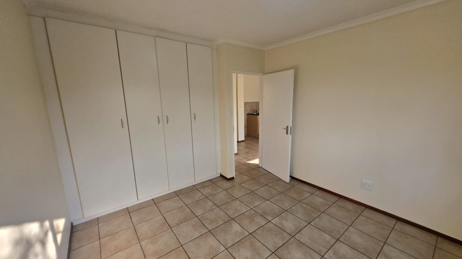 To Let 2 Bedroom Property for Rent in Noordhang Gauteng
