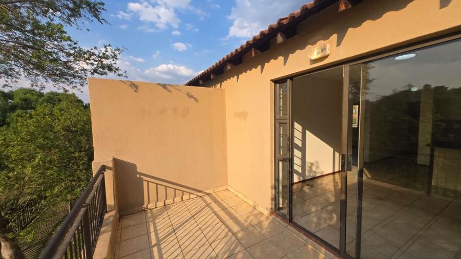 To Let 2 Bedroom Property for Rent in Noordhang Gauteng