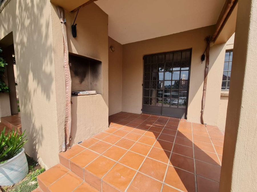 To Let 1 Bedroom Property for Rent in Sharonlea Gauteng