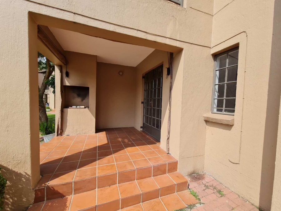 To Let 1 Bedroom Property for Rent in Sharonlea Gauteng