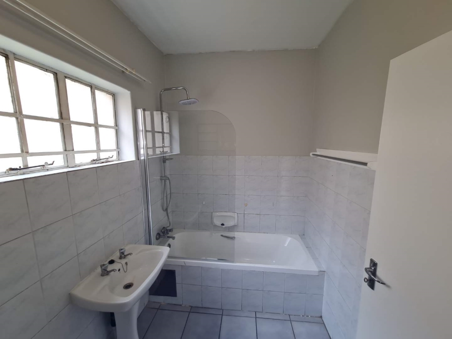 To Let 1 Bedroom Property for Rent in Sharonlea Gauteng