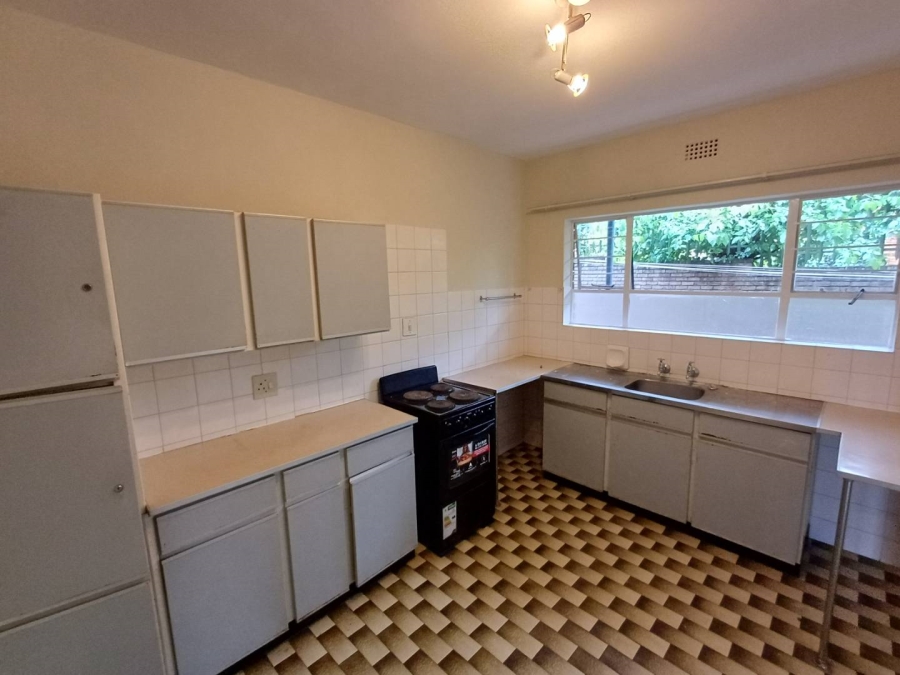To Let 1 Bedroom Property for Rent in Kloofendal Gauteng