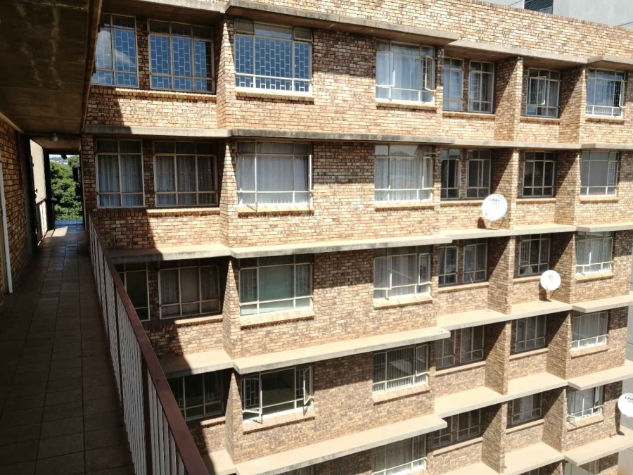 1 Bedroom Property for Sale in Hatfield Gauteng