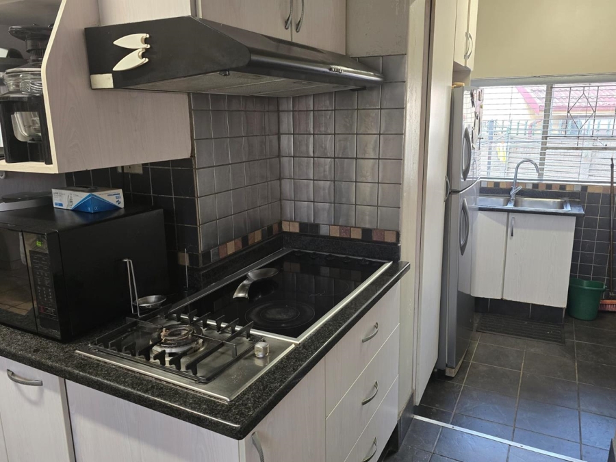 4 Bedroom Property for Sale in Esther Park Gauteng