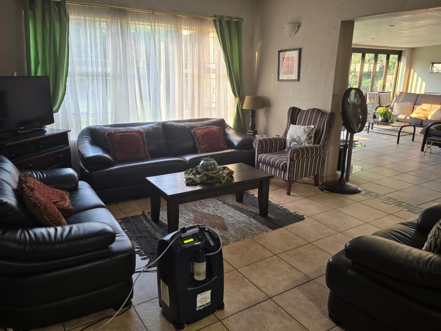4 Bedroom Property for Sale in Esther Park Gauteng