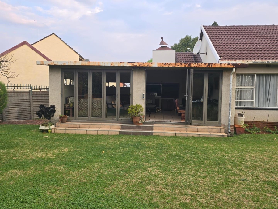 4 Bedroom Property for Sale in Esther Park Gauteng