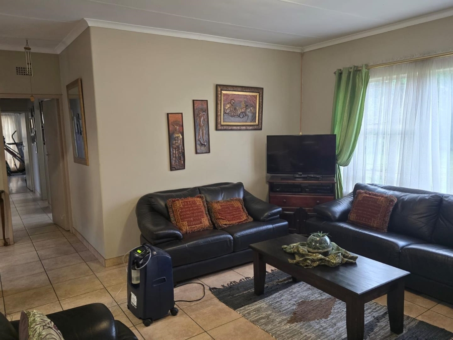 4 Bedroom Property for Sale in Esther Park Gauteng