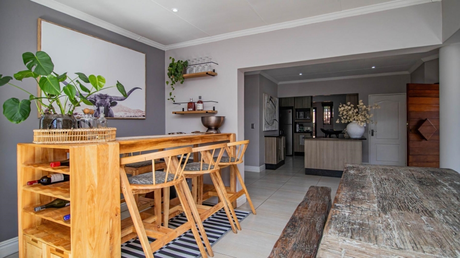 3 Bedroom Property for Sale in Beyerspark Gauteng