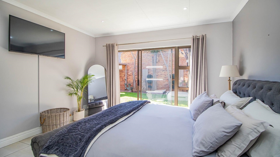 3 Bedroom Property for Sale in Beyerspark Gauteng