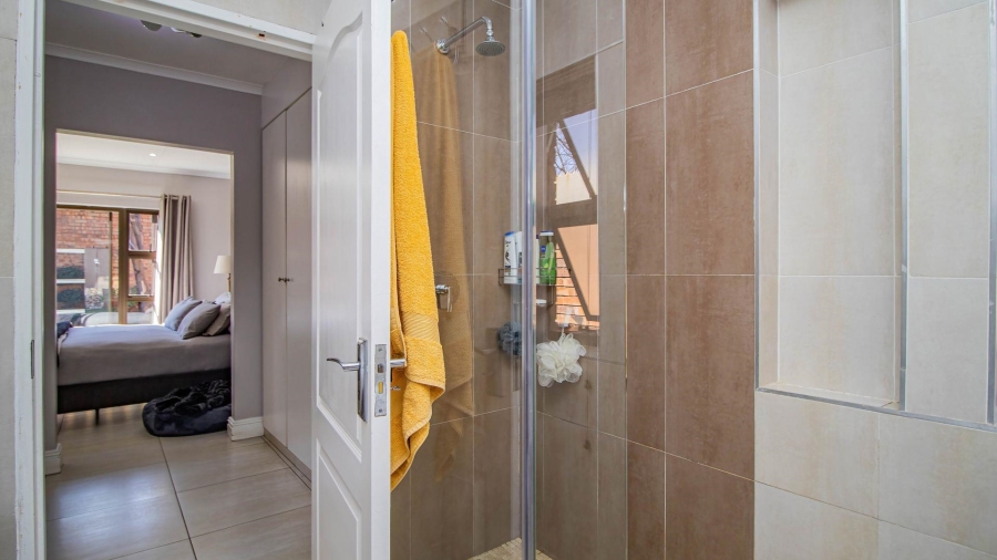 3 Bedroom Property for Sale in Beyerspark Gauteng