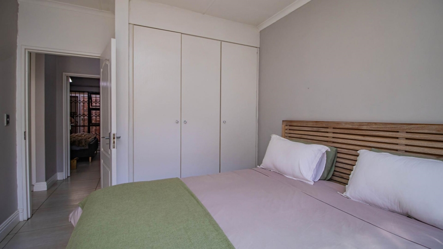 3 Bedroom Property for Sale in Beyerspark Gauteng