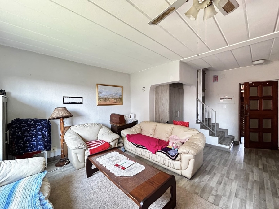 2 Bedroom Property for Sale in Pretoria North Gauteng