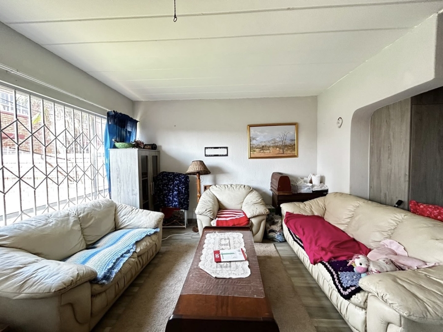 2 Bedroom Property for Sale in Pretoria North Gauteng