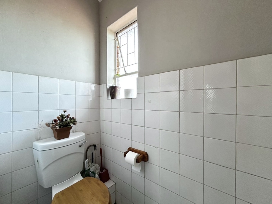 2 Bedroom Property for Sale in Pretoria North Gauteng