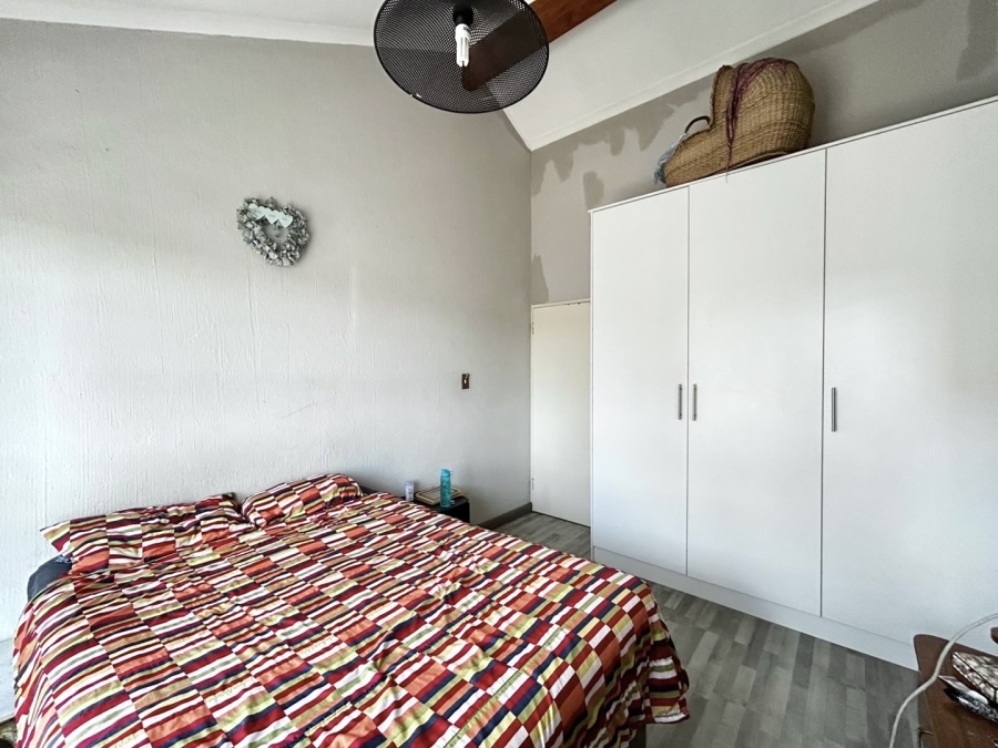 2 Bedroom Property for Sale in Pretoria North Gauteng