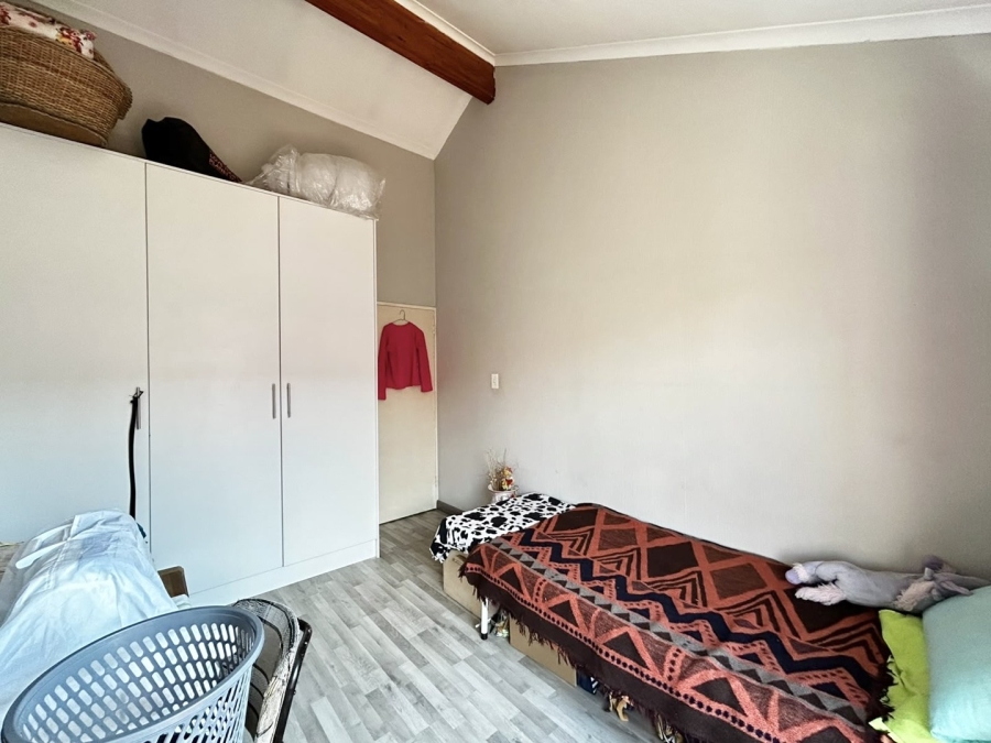 2 Bedroom Property for Sale in Pretoria North Gauteng
