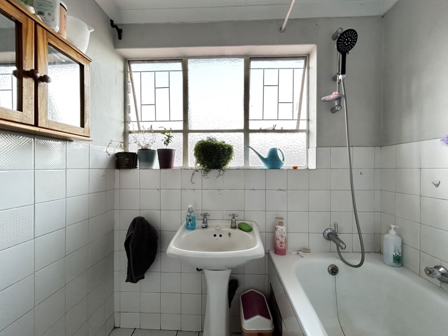 2 Bedroom Property for Sale in Pretoria North Gauteng