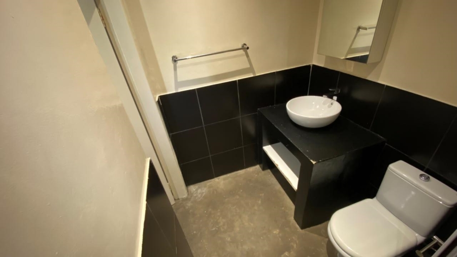 To Let 1 Bedroom Property for Rent in Jeppestown Gauteng