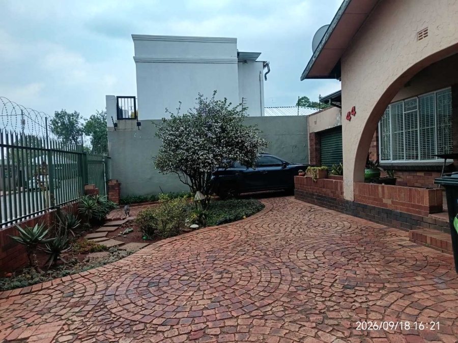 3 Bedroom Property for Sale in Westdene Gauteng