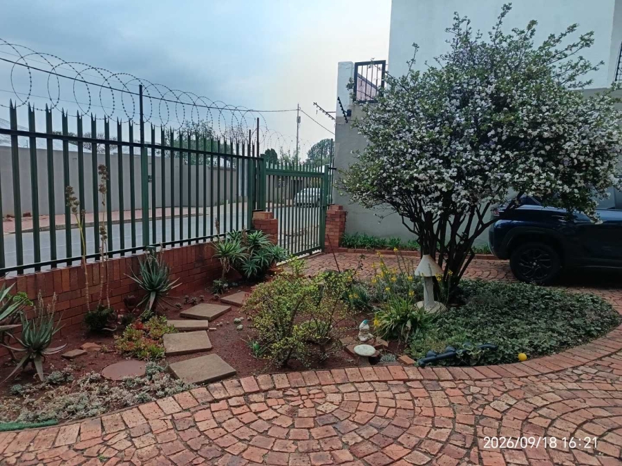 3 Bedroom Property for Sale in Westdene Gauteng