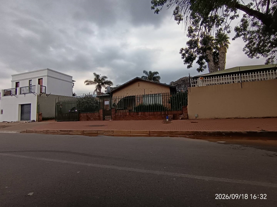 3 Bedroom Property for Sale in Westdene Gauteng