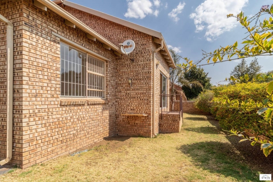 To Let 3 Bedroom Property for Rent in Wilgeheuwel Gauteng