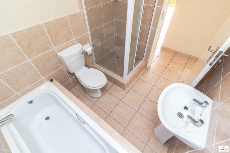 To Let 3 Bedroom Property for Rent in Wilgeheuwel Gauteng