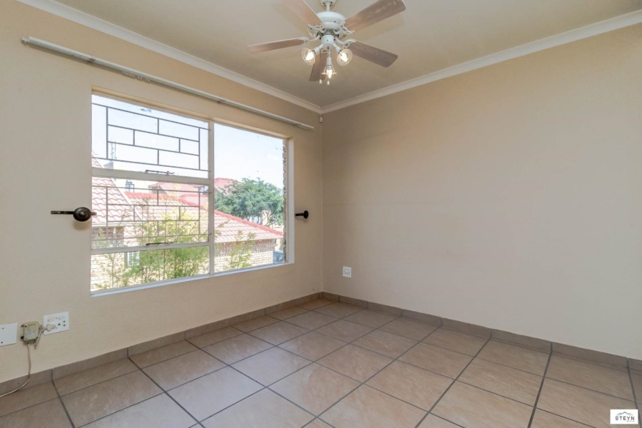 To Let 3 Bedroom Property for Rent in Wilgeheuwel Gauteng