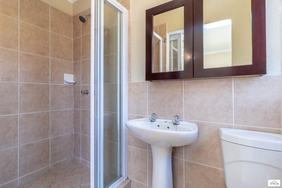 To Let 3 Bedroom Property for Rent in Wilgeheuwel Gauteng