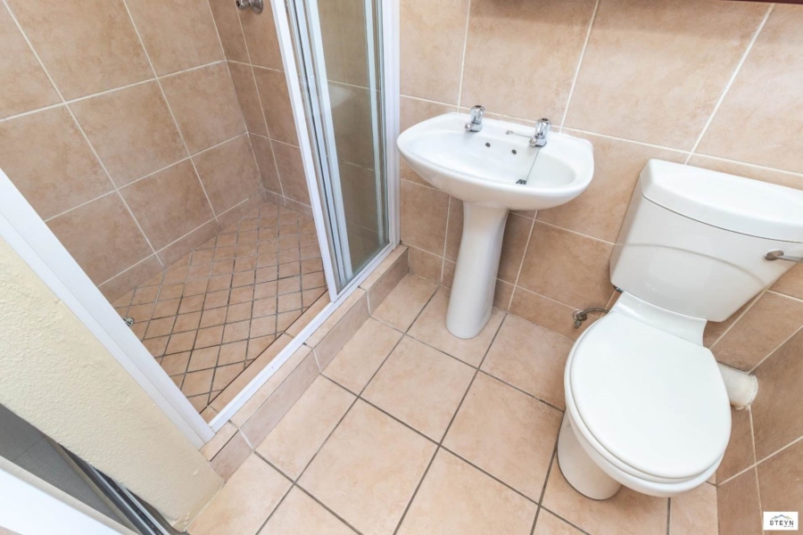 To Let 3 Bedroom Property for Rent in Wilgeheuwel Gauteng