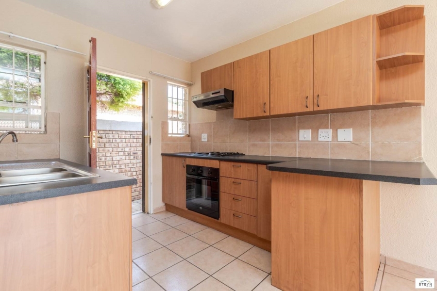 To Let 3 Bedroom Property for Rent in Wilgeheuwel Gauteng