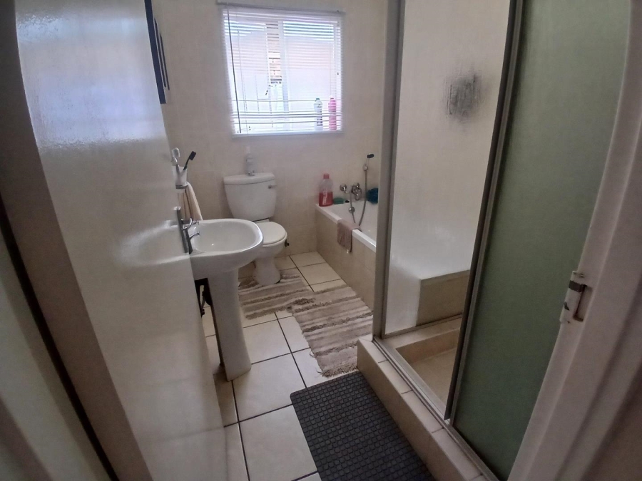 3 Bedroom Property for Sale in Terenure Gauteng