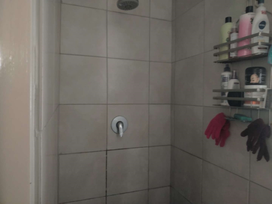 16 Bedroom Property for Sale in Rhodesfield Gauteng