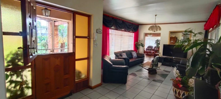 4 Bedroom Property for Sale in Brackenhurst Gauteng