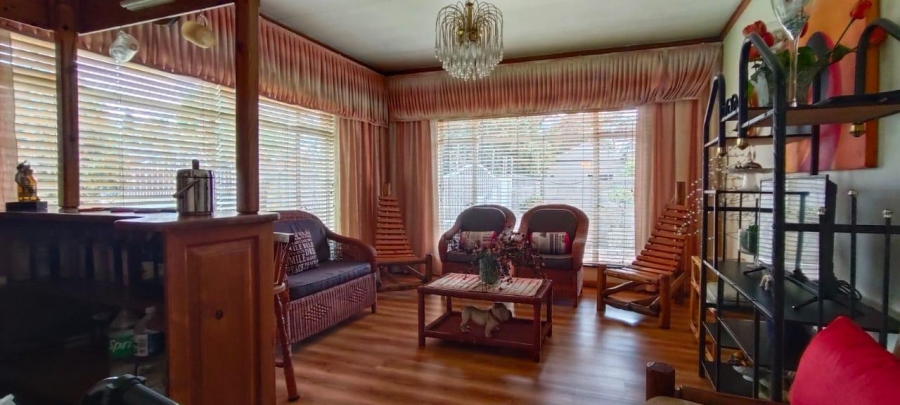4 Bedroom Property for Sale in Brackenhurst Gauteng