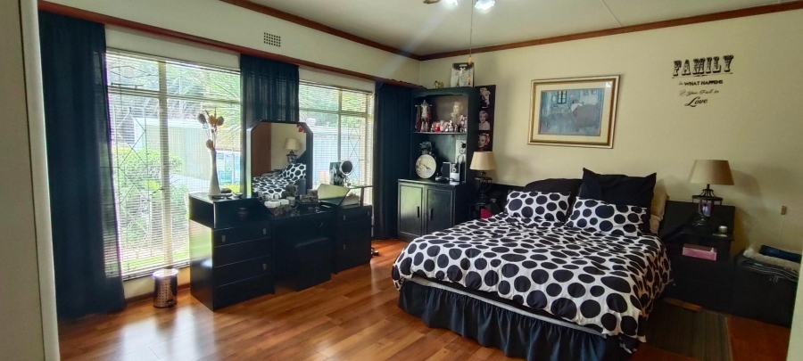 4 Bedroom Property for Sale in Brackenhurst Gauteng