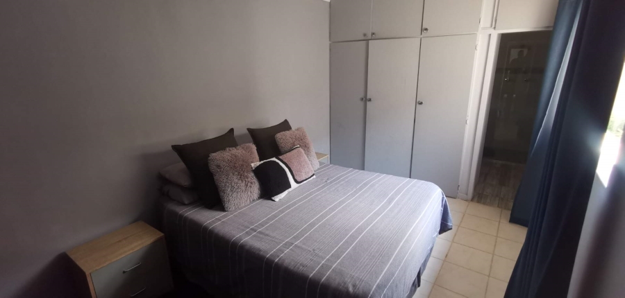To Let 4 Bedroom Property for Rent in Brackenhurst Gauteng