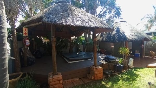 2 Bedroom Property for Sale in Rooihuiskraal North Gauteng