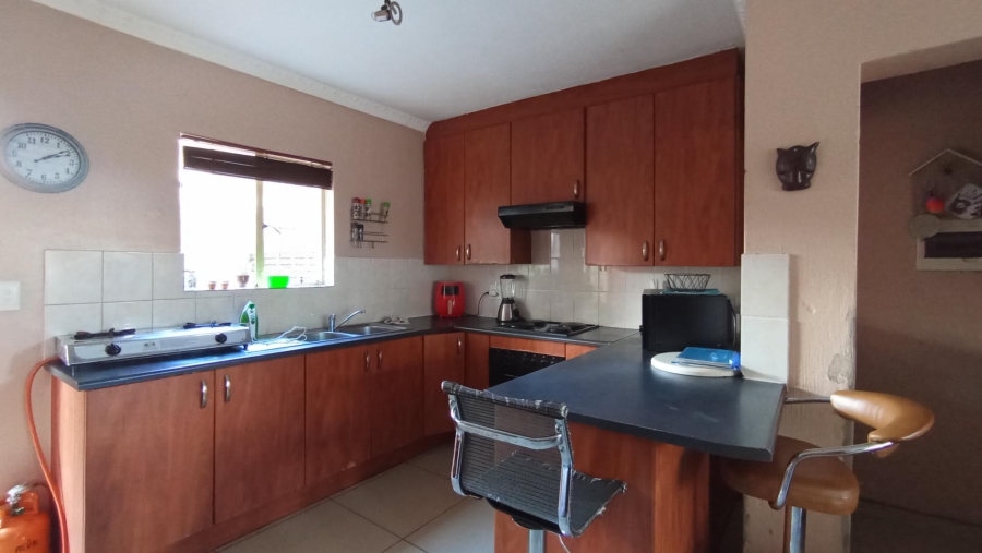 3 Bedroom Property for Sale in Heuwelsig Estate Gauteng