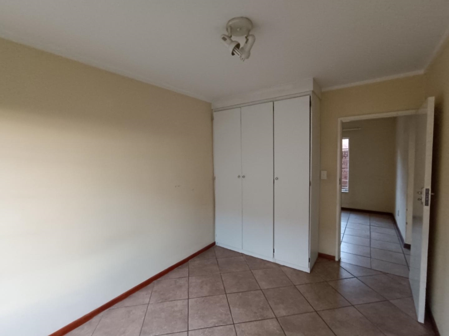 2 Bedroom Property for Sale in The Reeds Gauteng