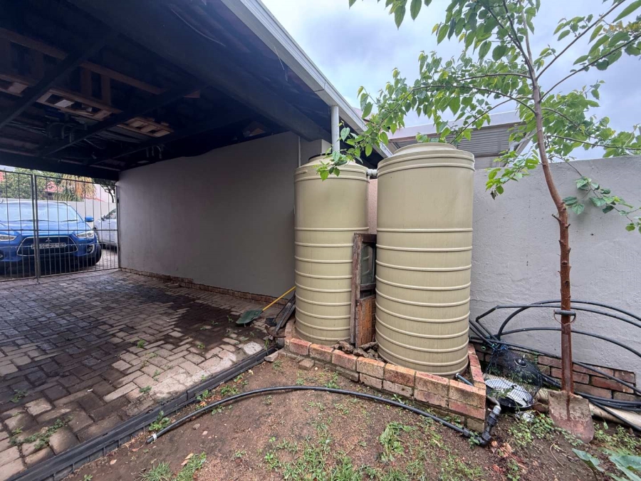 To Let 2 Bedroom Property for Rent in Northwold Gauteng