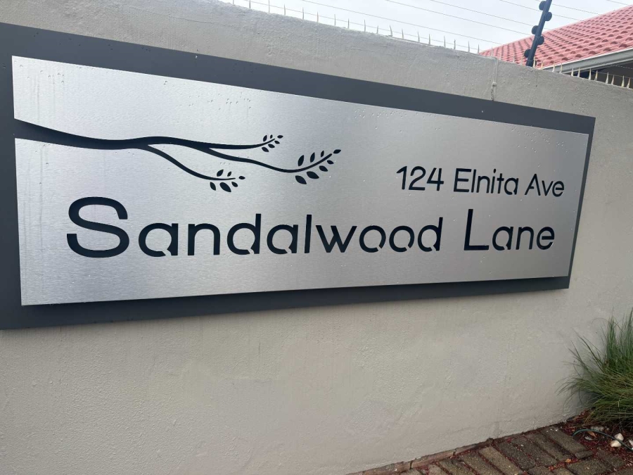 To Let 2 Bedroom Property for Rent in Northwold Gauteng