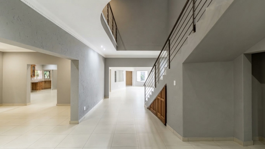 7 Bedroom Property for Sale in Bryanston Gauteng