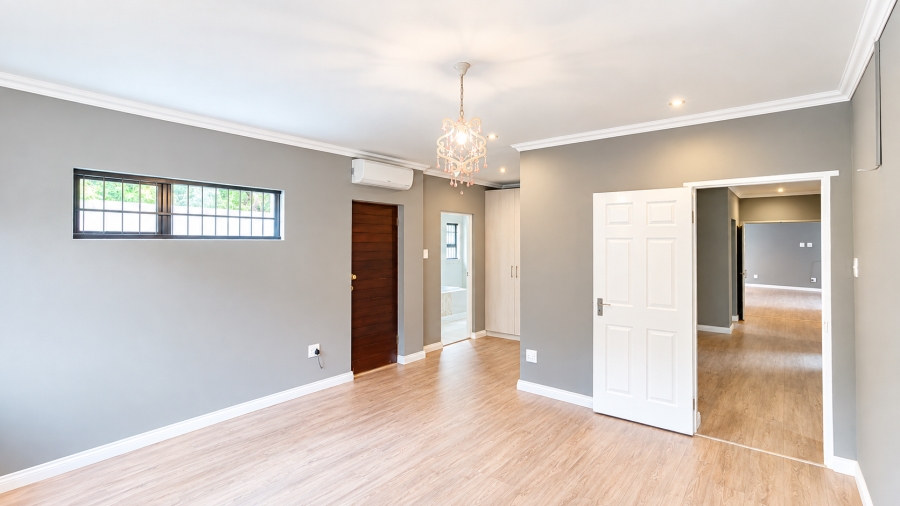 7 Bedroom Property for Sale in Bryanston Gauteng
