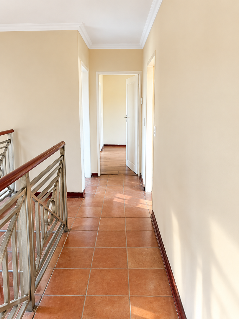 To Let 3 Bedroom Property for Rent in Fourways Gauteng