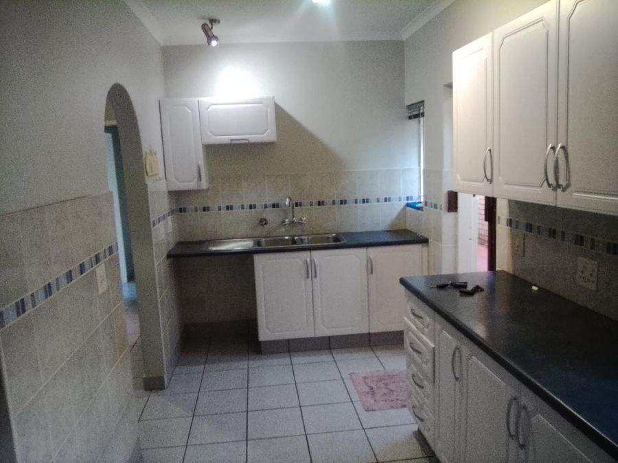 To Let 3 Bedroom Property for Rent in The Reeds Gauteng