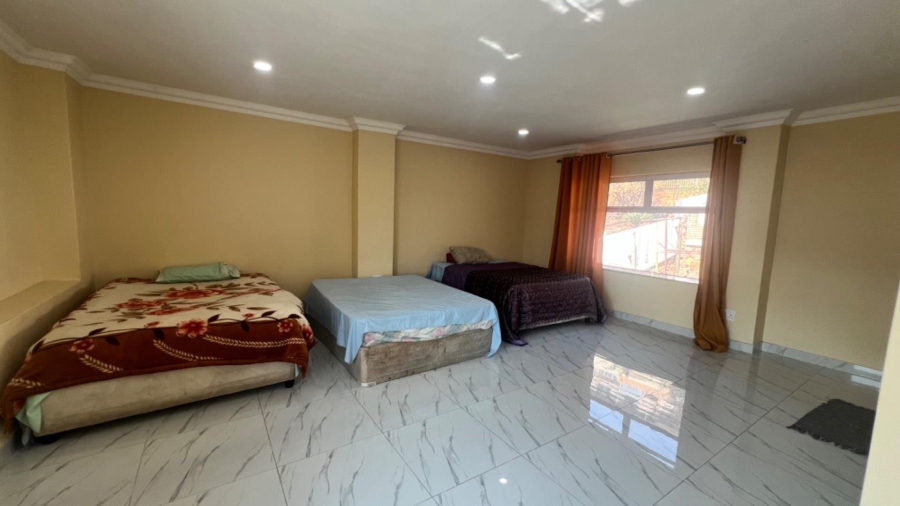 5 Bedroom Property for Sale in Bassonia Gauteng