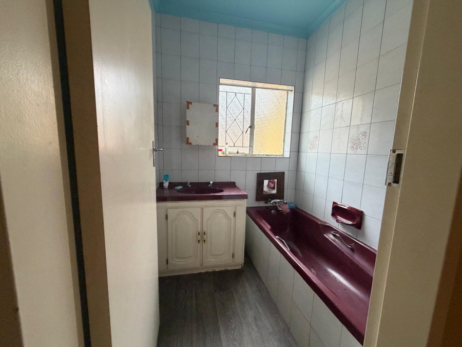 4 Bedroom Property for Sale in Risana Gauteng