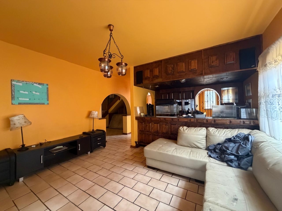 4 Bedroom Property for Sale in Risana Gauteng